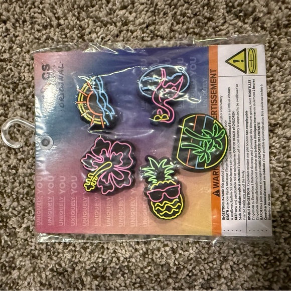 NEW Croc Charms light up neon summer Theme Set - Picture 2 of 4
